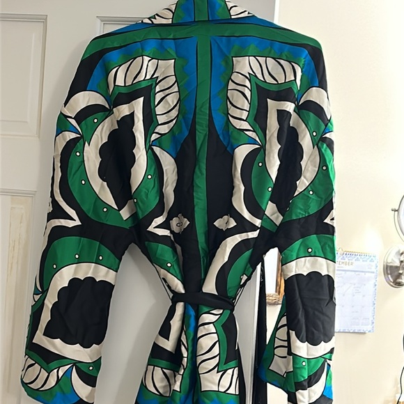 Zara Kimono - Picture 8 of 8